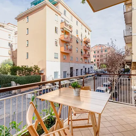 Cozy 2-bedroom Flat With Balcony In Monteverde Appartement Rome