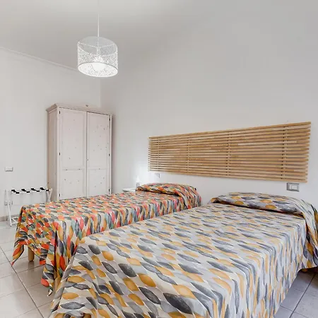 Cozy 2-bedroom Flat With Balcony In Monteverde Appartement *