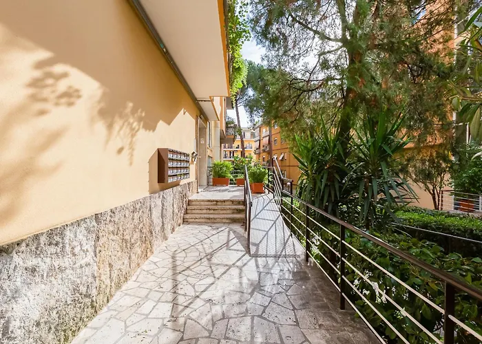 Cozy 2-bedroom Flat With Balcony In Monteverde Апартаменты