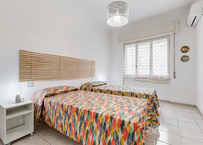 Апартаменты Cozy 2-bedroom Flat With Balcony In Monteverde *