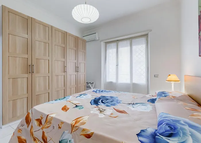 Cozy 2-bedroom Flat With Balcony In Monteverde Апартаменты