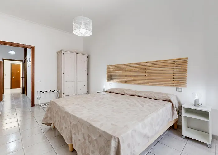 Cozy 2-bedroom Flat With Balcony In Monteverde Рим