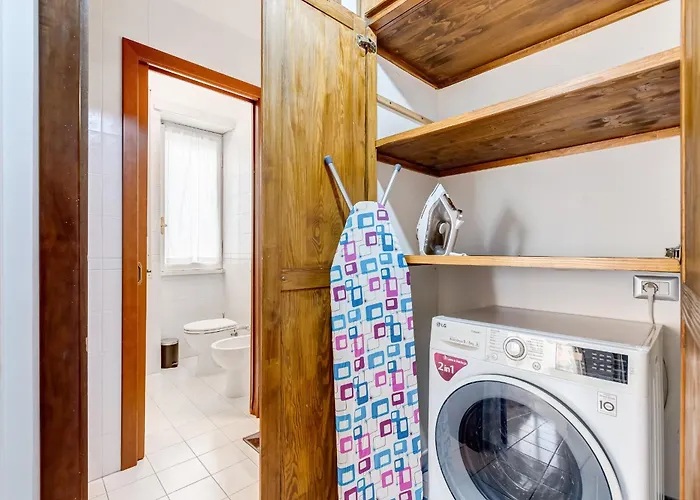 Cozy 2-bedroom Flat With Balcony In Monteverde